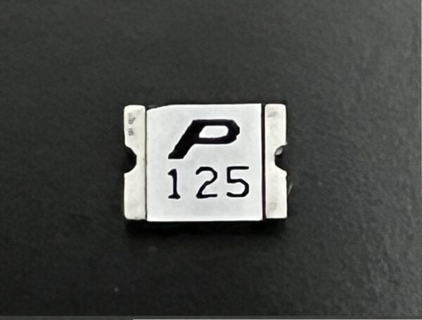 Fusible Reiniciable MicroSMD 1812 PPTC "P125" 1.25A (AA85)